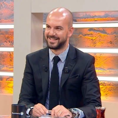 Semih Sezerli
